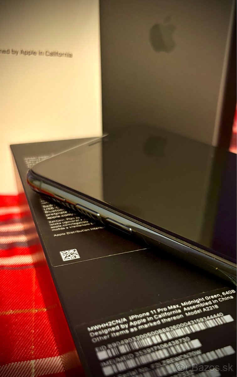 Apple iPhone 11 Pro Max - 6