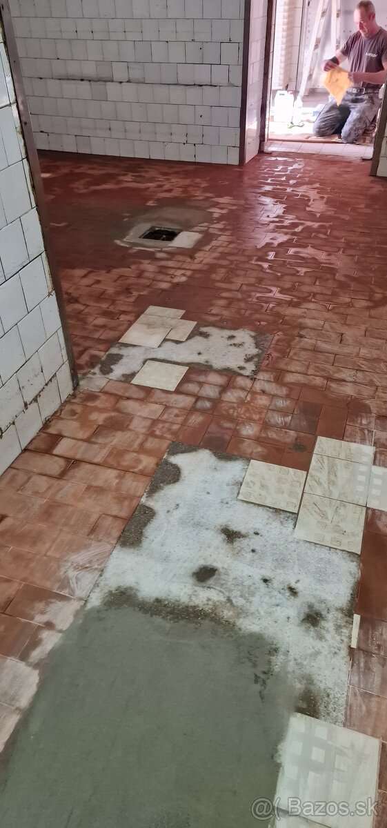 Epoxidová - polyuretánová - liata priemyselná podlaha - 6