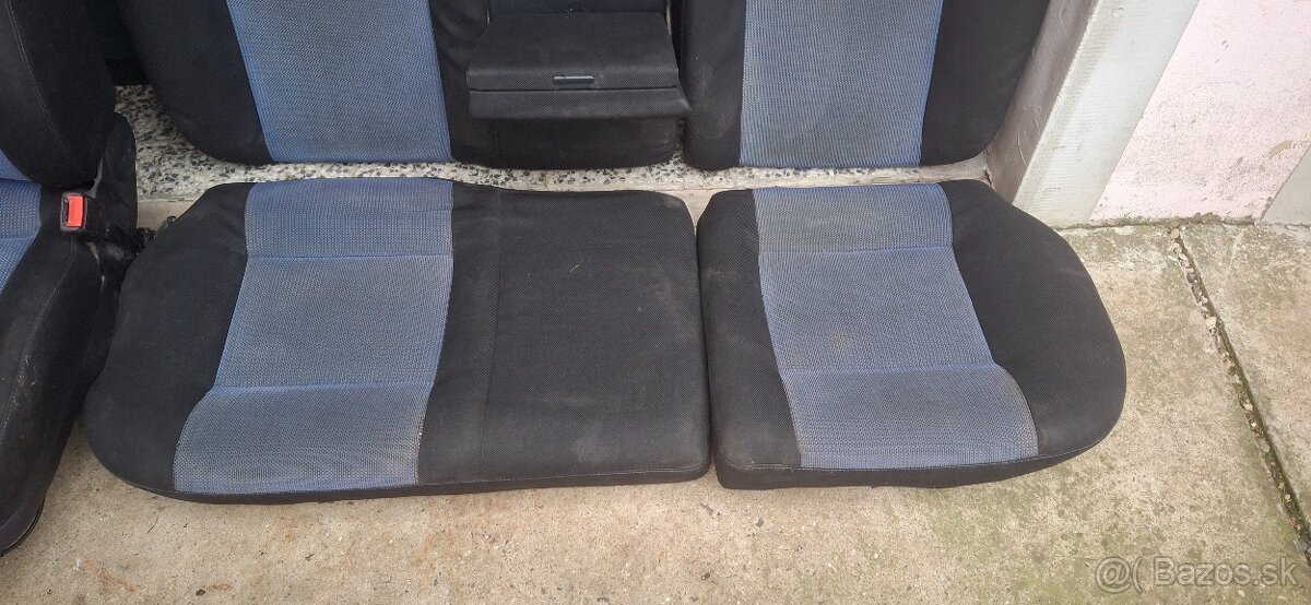 Vymením sedačky VW Golf 4 - 6