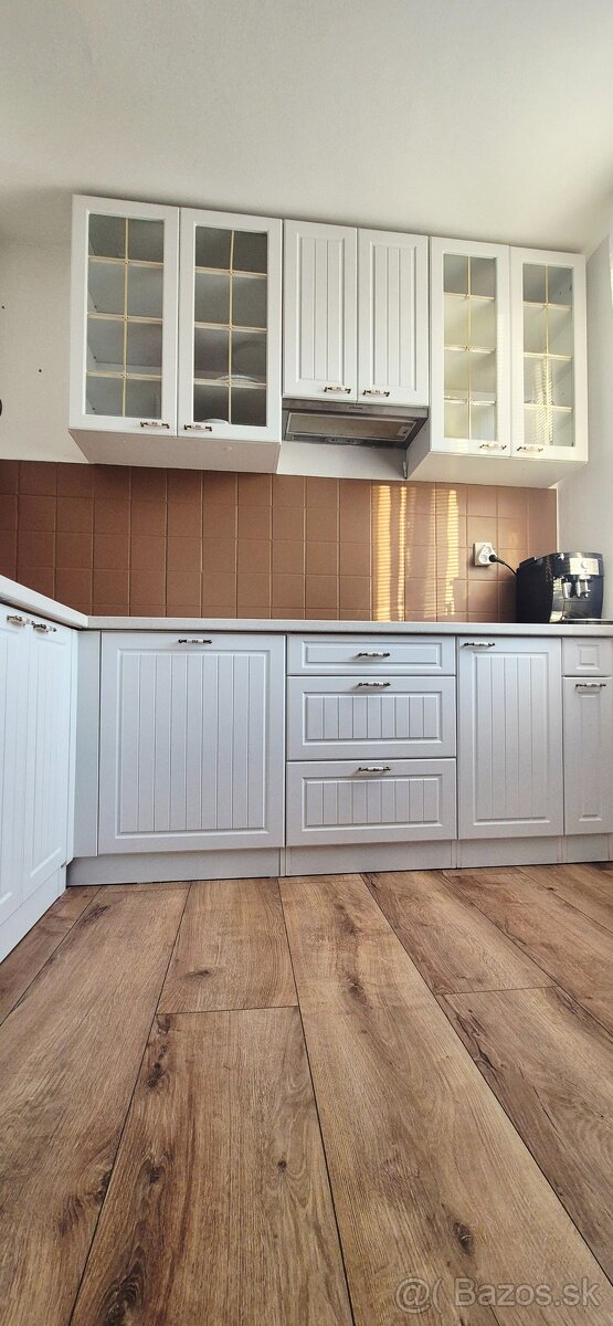 PREDAJ 2IZBOVÉHO BYTU KÚSOK OD TRNAVY - 6