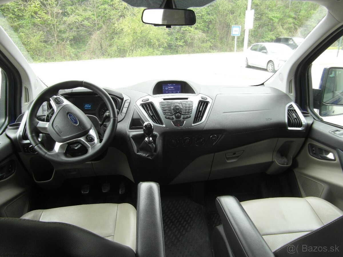 Ford Tourneo Custom L2 TITANIUM 2.2 TDCi - 6