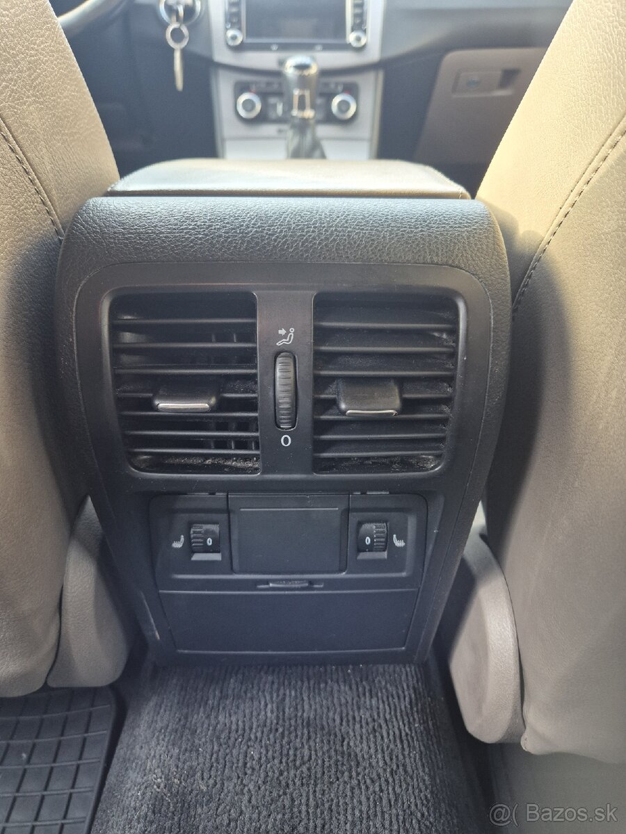 Volkswagen Passat 2.0TDI 4-motion - 6