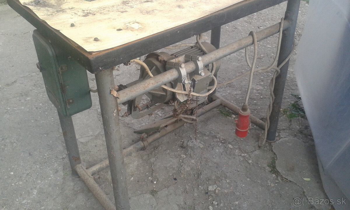 železný stôl - 6