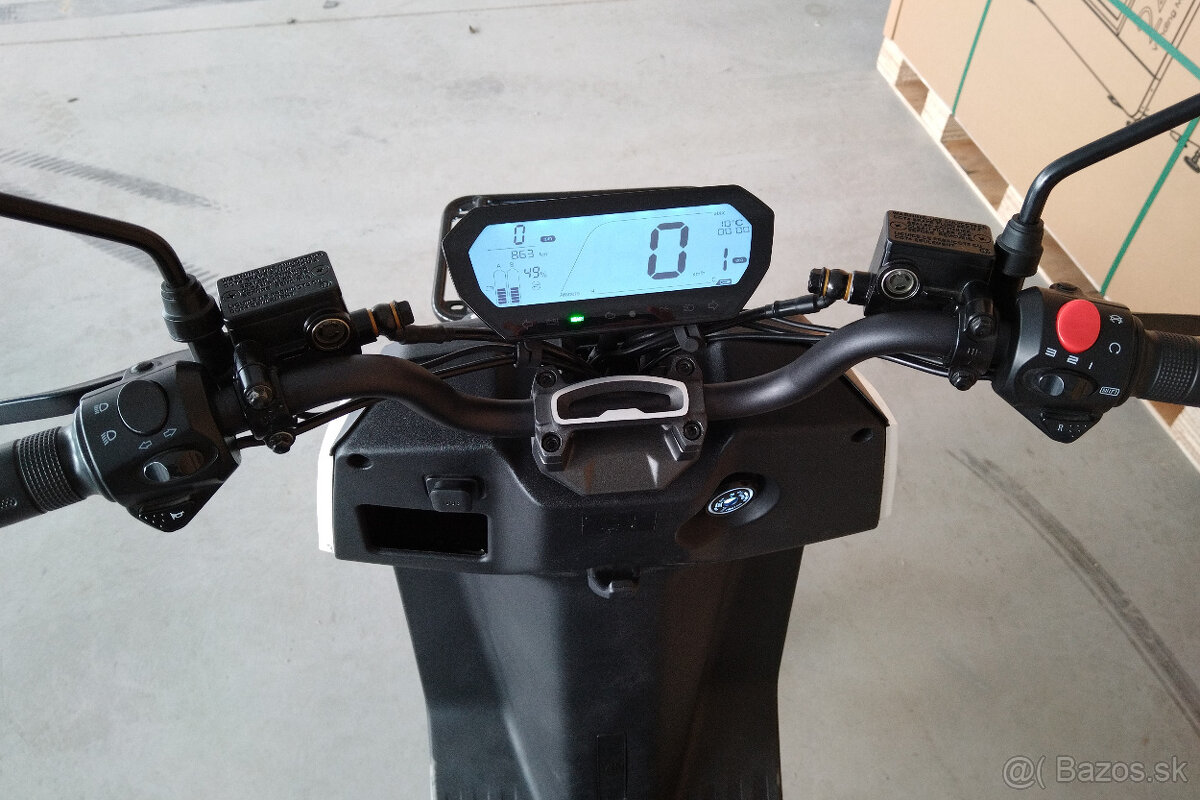 Prenajmem nákladný e-skúter VS1 - 6