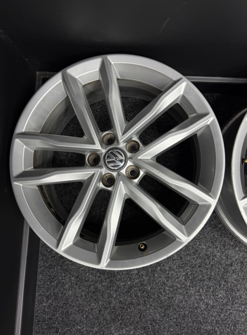 Alu VW 5x100 17” - 6