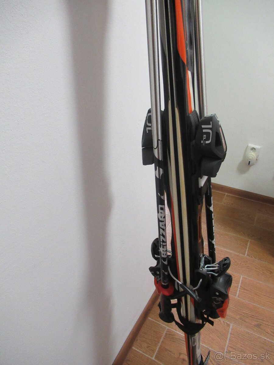 LYŽIARSKY SET - 6