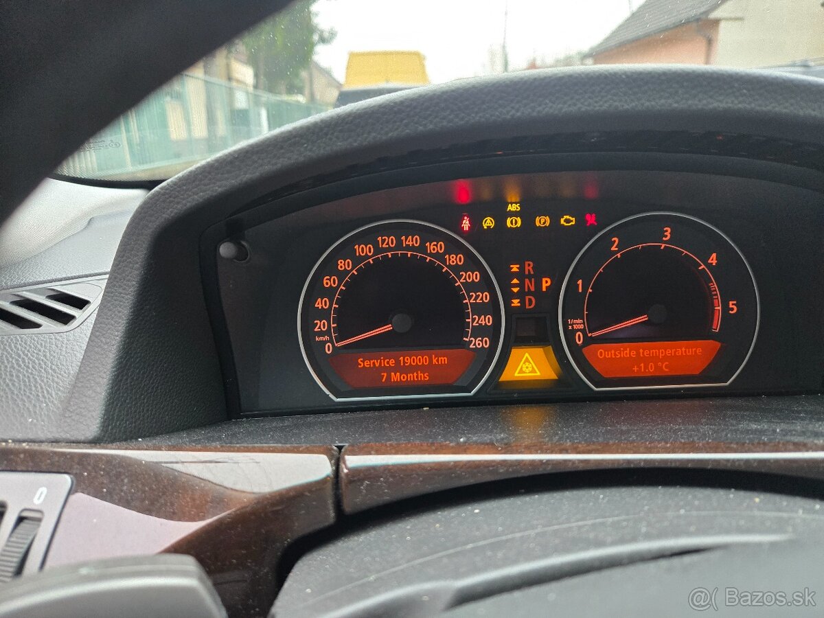 BMW E 65 2004. 3.0 TDI - 6