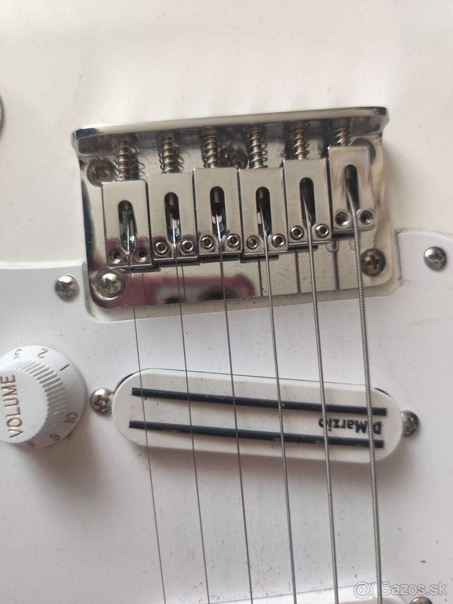 Elektrická gitara Squier Stratocaster - 6