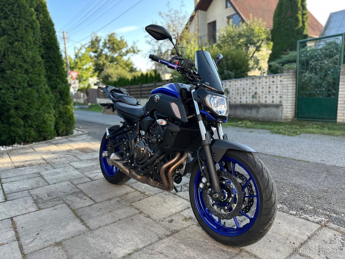 Yamaha MT-07 - 6