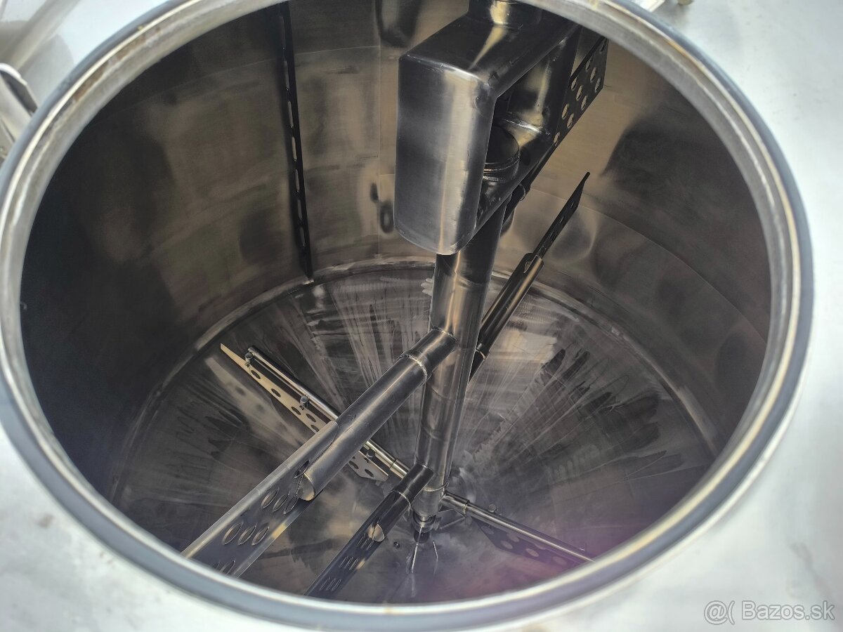 Nerezová nádrž - 6