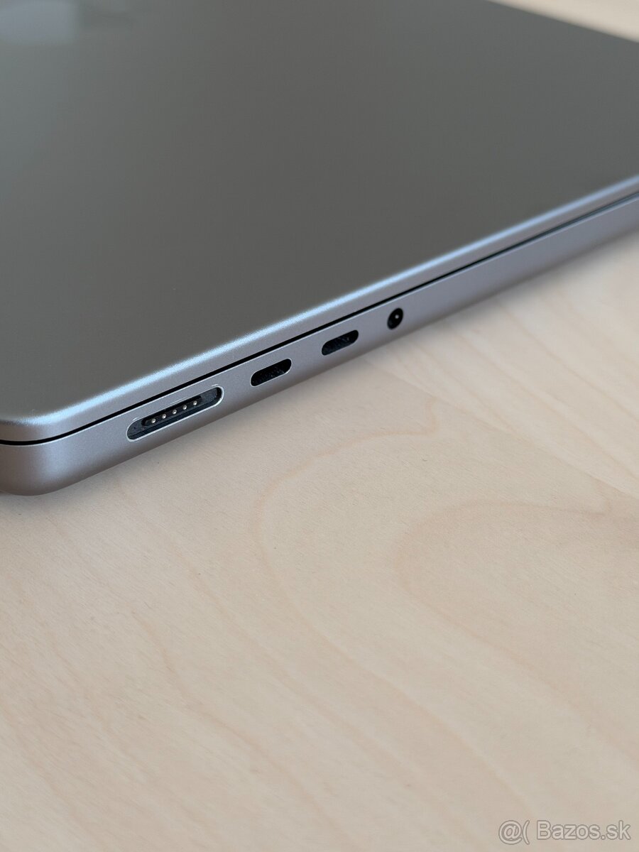 MacBook Pro 14 (2021), M1 Pro, 1TB, 16GB RAM, 87% BAT - 6