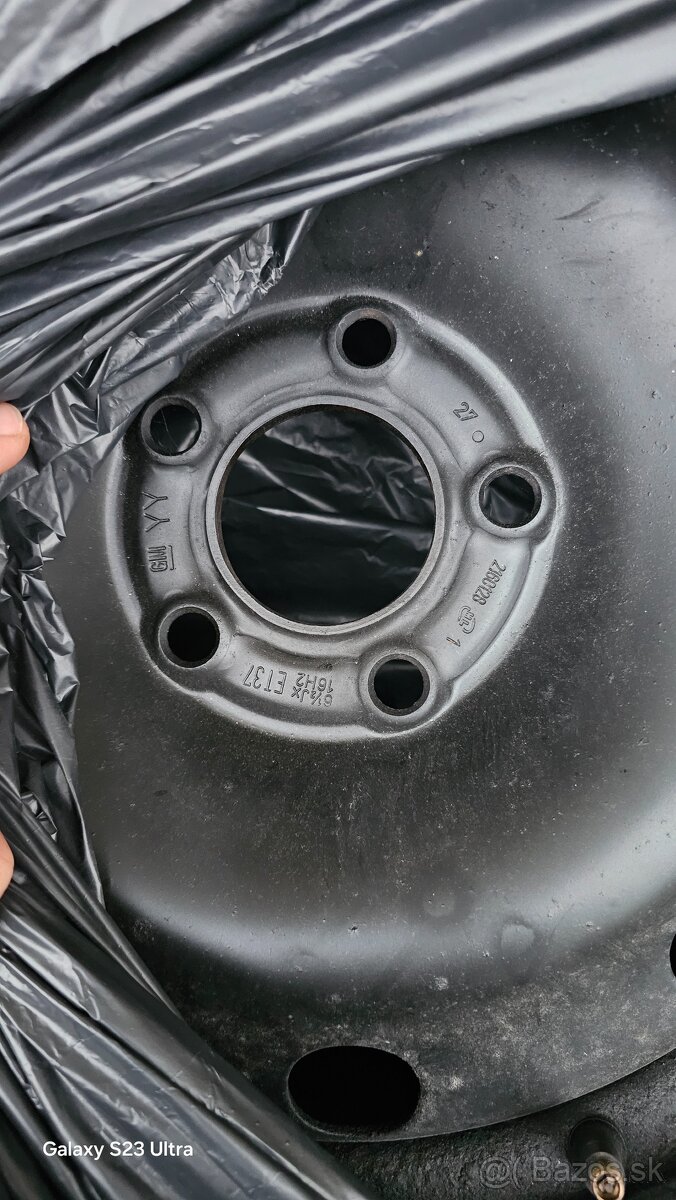 Predám plechové disky + 2 zimné pneumatiky - 6