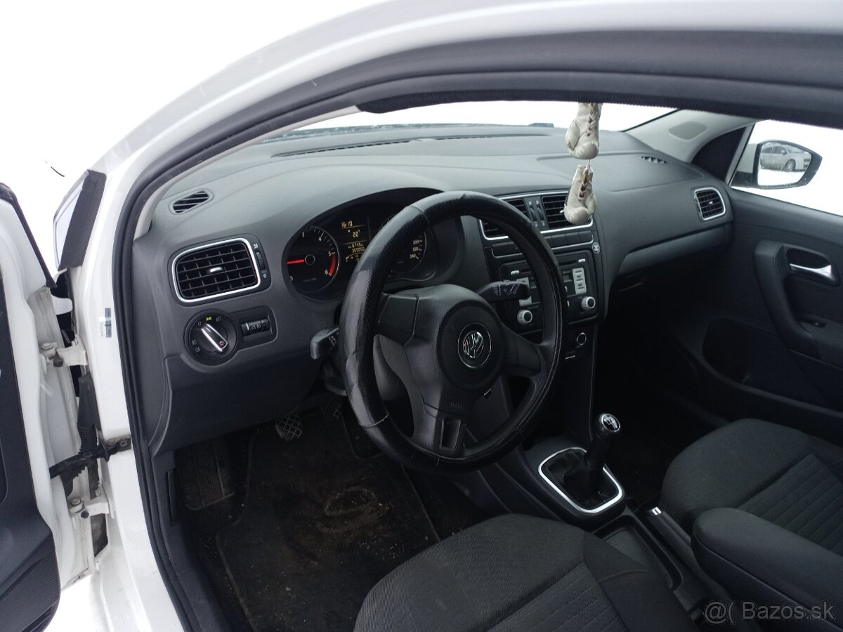 Polo 1.6 TDI 2011 - 6