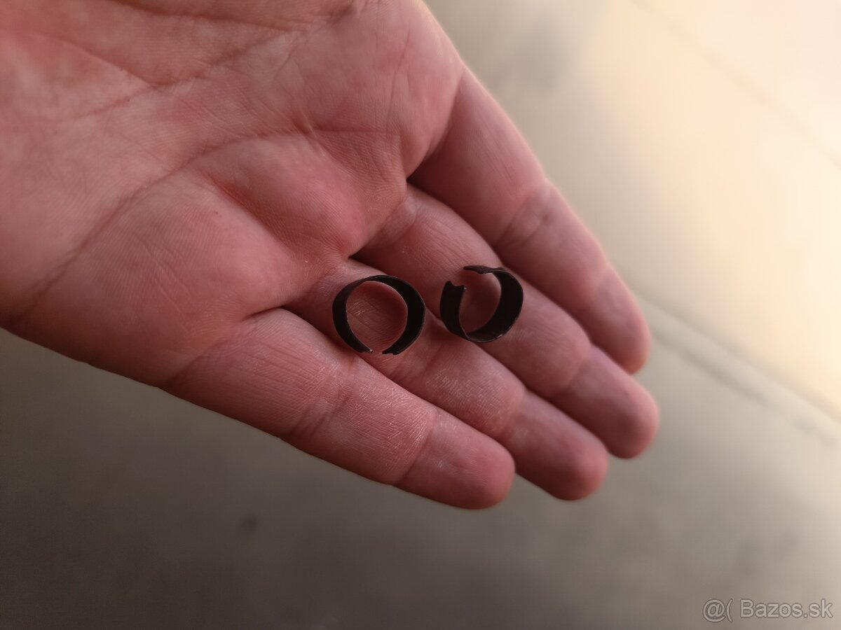 Plynova vzpera kufra - 6