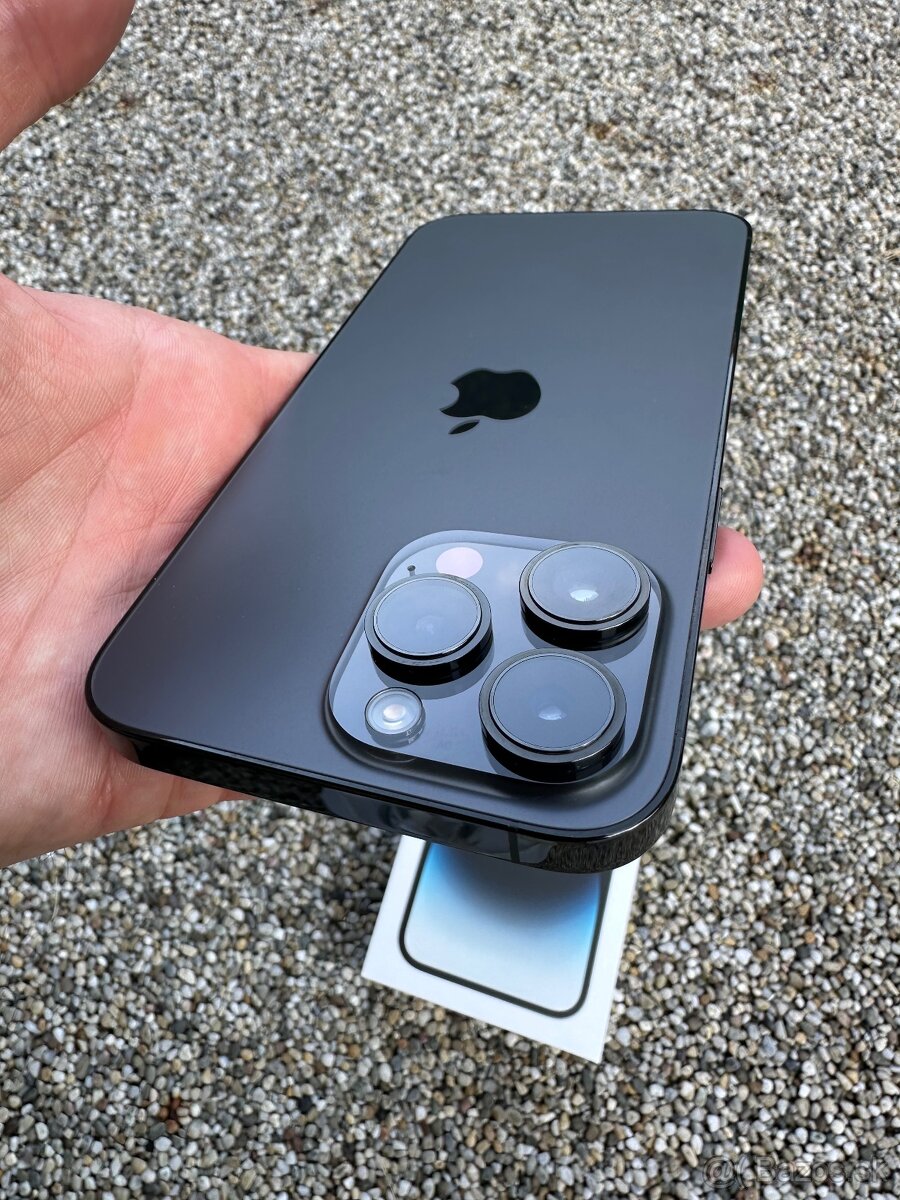 IPhone 14 Pro Max - baterie 92% - 6