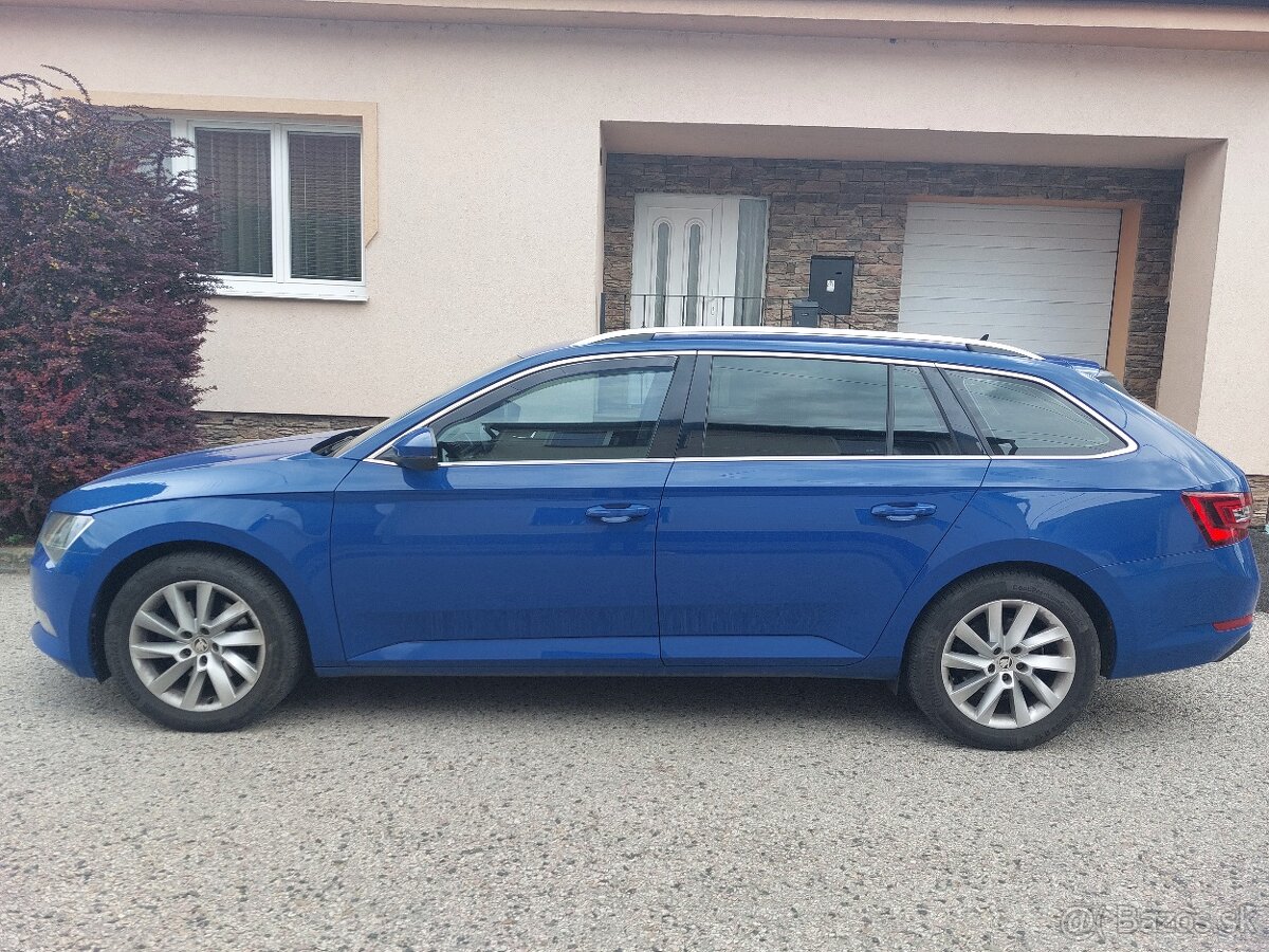 Škoda Superb Combi 3 2.0 TDI DSG - 6