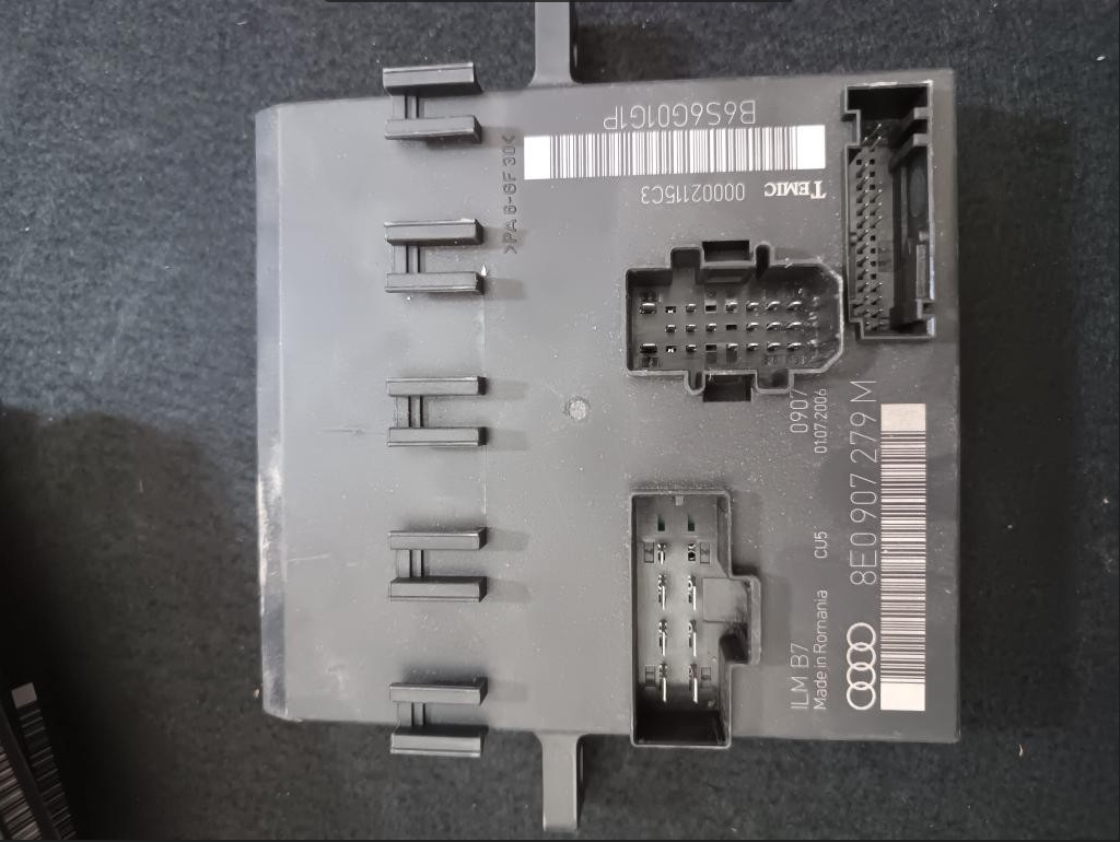 Riadiaca jednotka svetiel stieračov audi a4 b6 b7 - 6