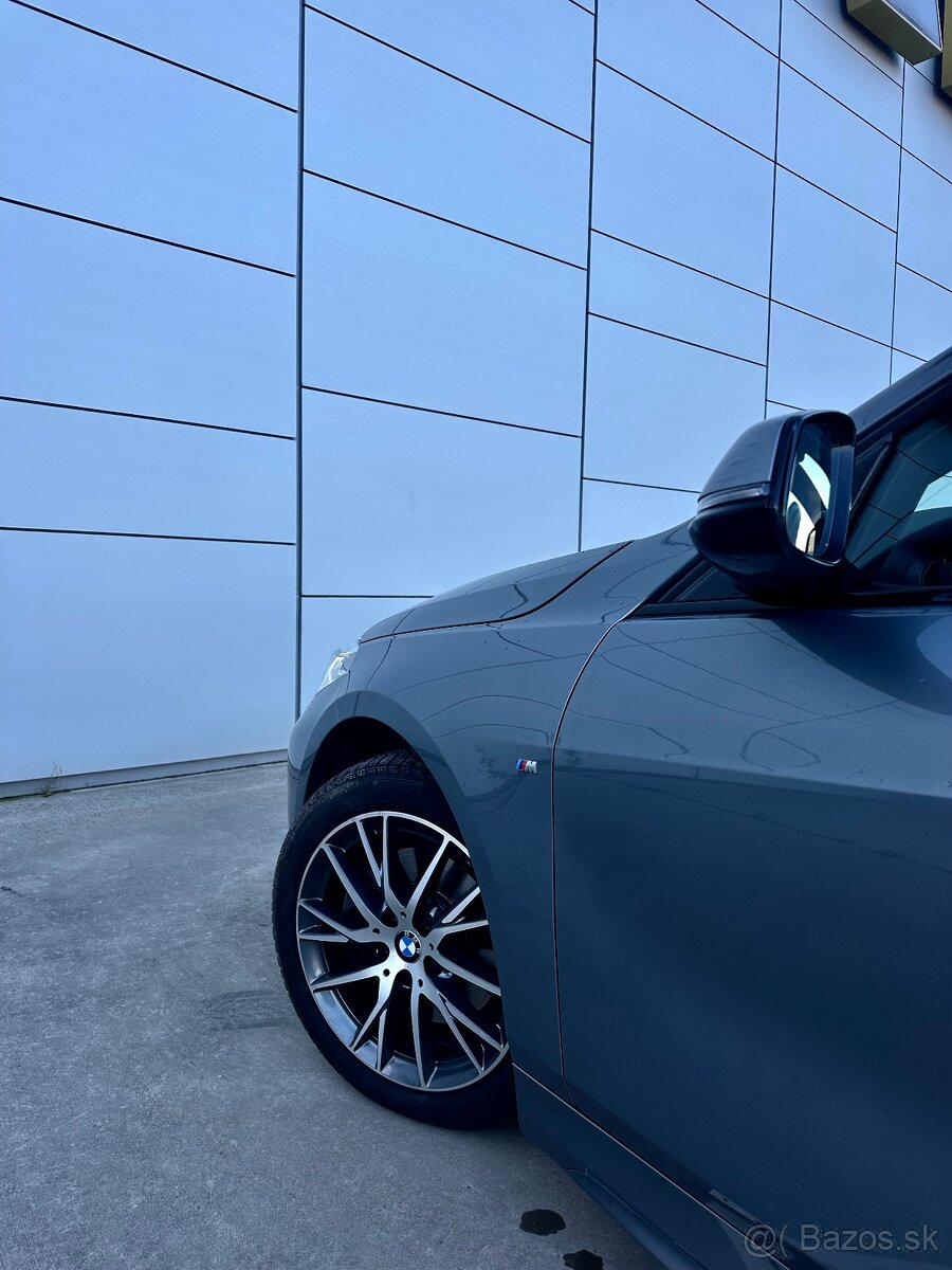 BMW 118i M-sport - 6