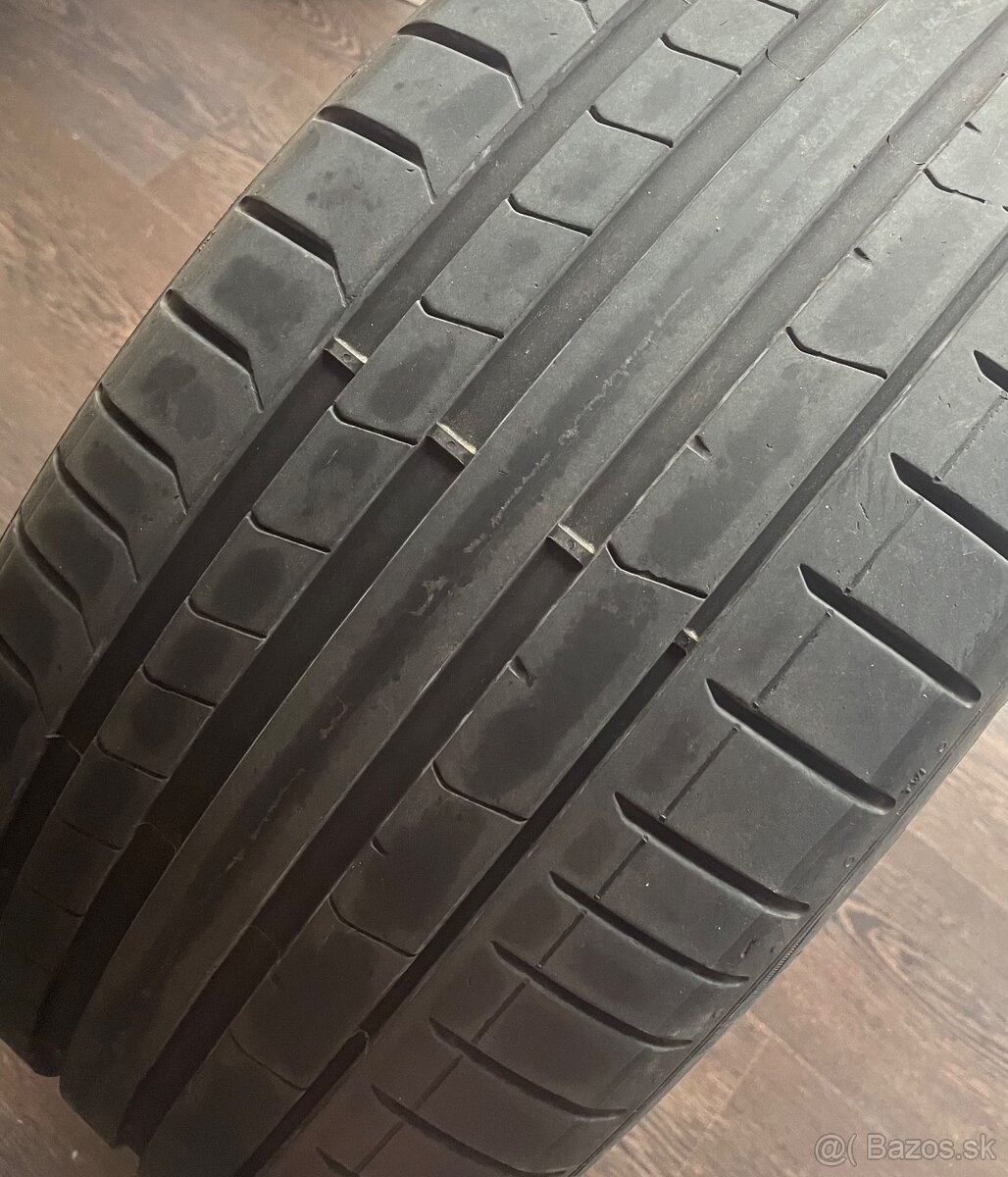 Pirelli R21 255/40 - 6