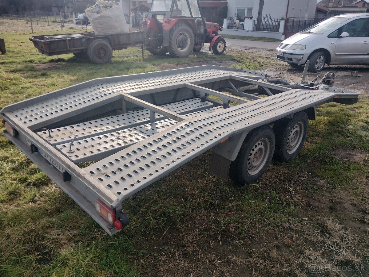 Autoprepravnik BORO - 6