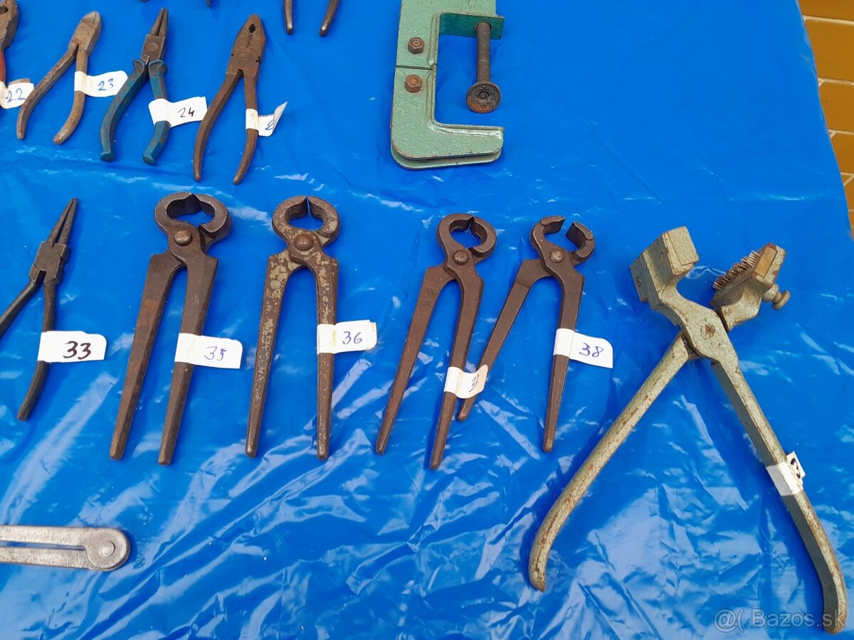 Staré historické náradie 2. - 6