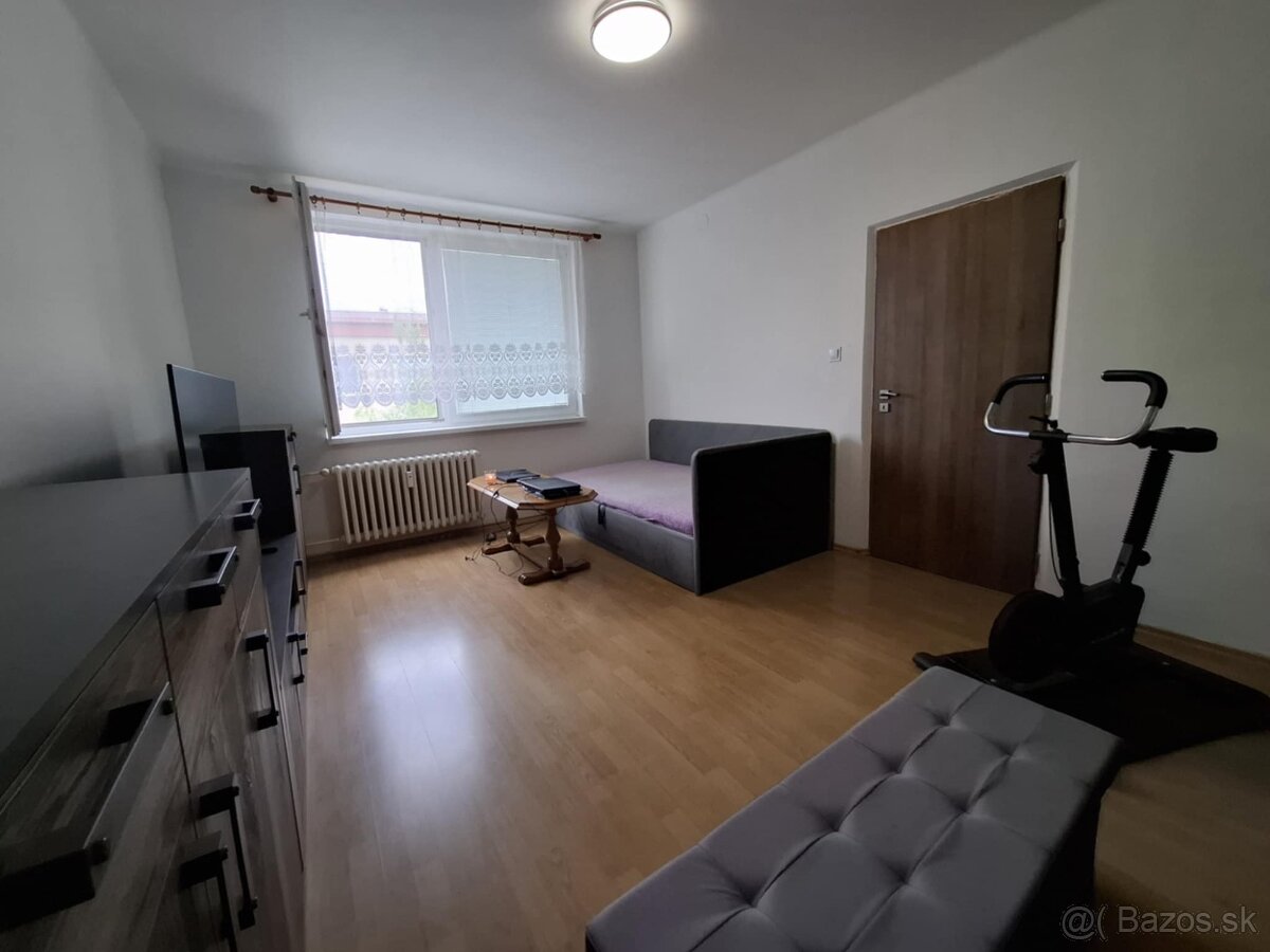 investicný 1.izb. byt v Holíči len u nás v ponuke-dohoda - 6