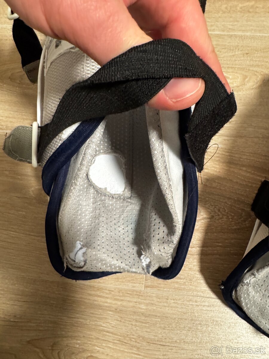 Hokejové chrániče holení - senior 41, 16” - 6