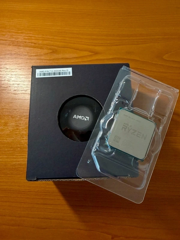 AMD Ryzen 5 2400G - 6