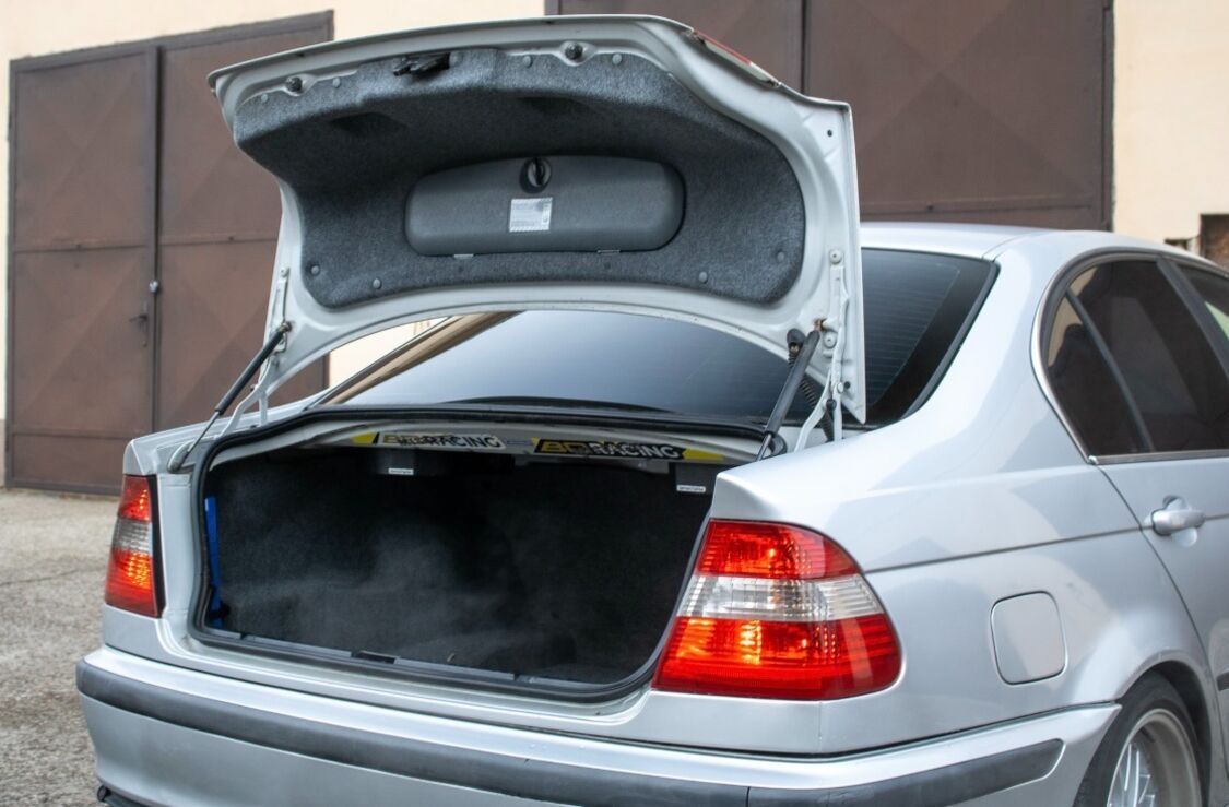 BMW 328i E46 2.8i 142 kW - 6