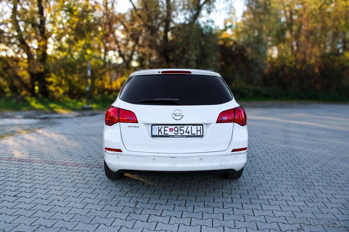 Opel Astra Sport Tourer ST 1.4 Turbo 120k,SK vozidlo - 6