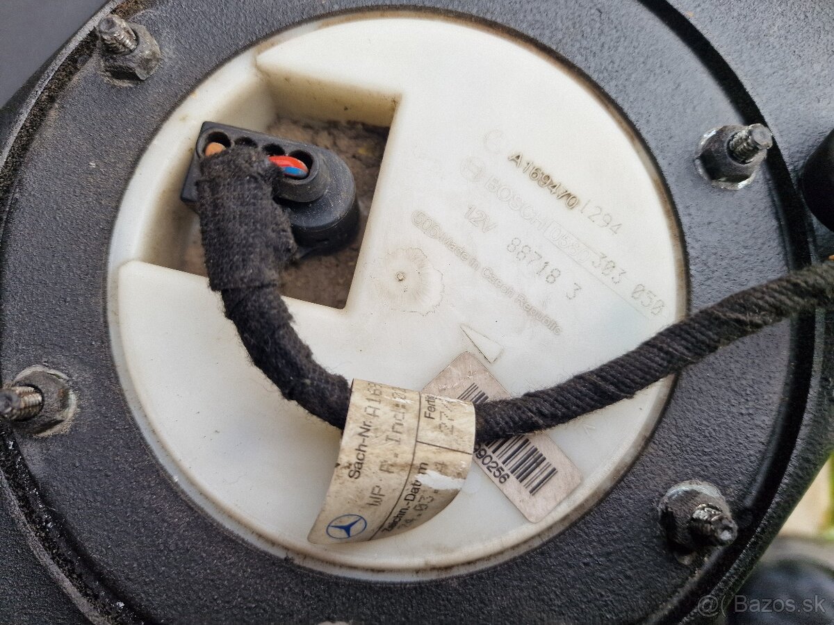 Palivová nádrž Mercedes B 200 CDI - 6