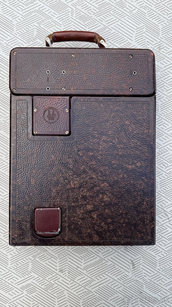 Vintage elektrický šijací stroj MEWA Freia - 6