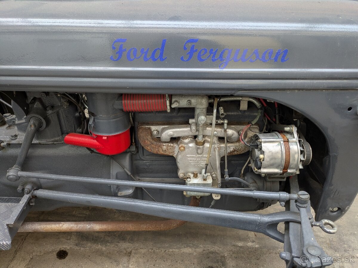 Ford Ferguson 8n - 6