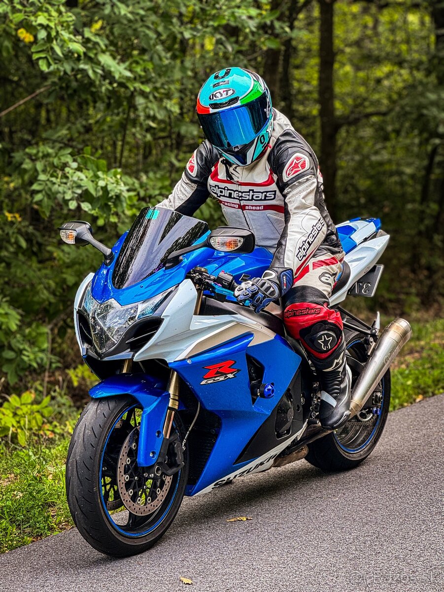 Suzuki GSXR 1000 - 6