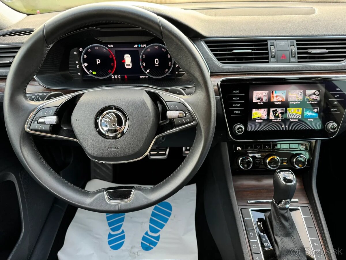 Škoda Superb 2.0 TDI Scout 4x4 - 6