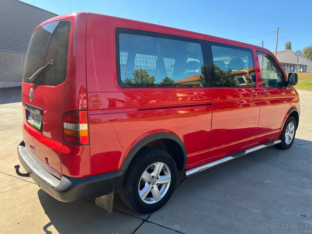 VW Transporter T5 2.5 TDI 96kw 394 000 km 2004 9 miest - 6