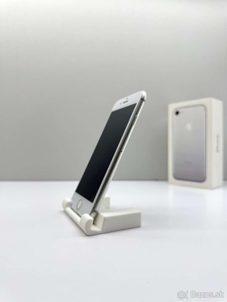iPhone 7 SILVER NOVÁ BATÉRIA 100% - 6