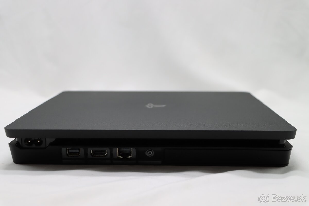 PS4 Slim 500GB + ovládač + káble - 6