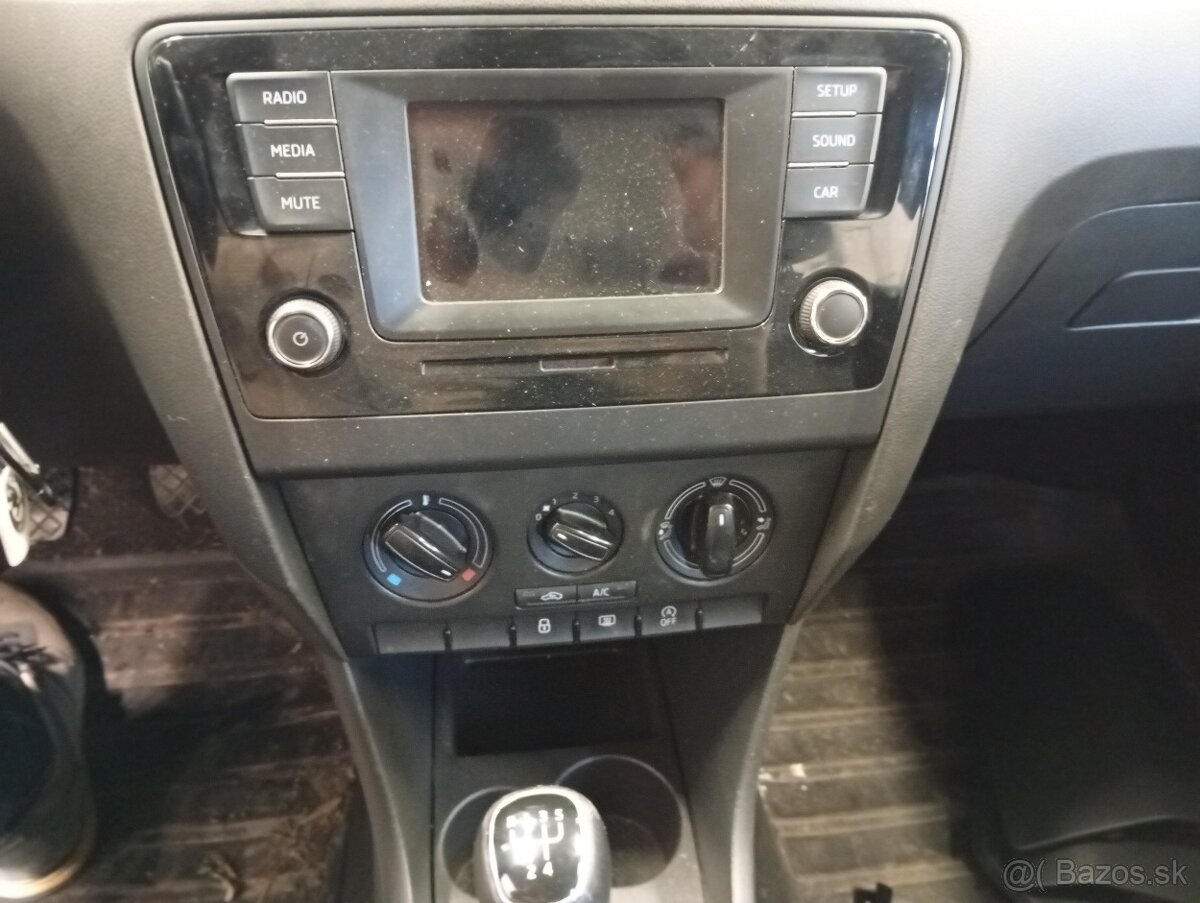 škoda rapid 1,2 TSi,66kw,M-5 - 6