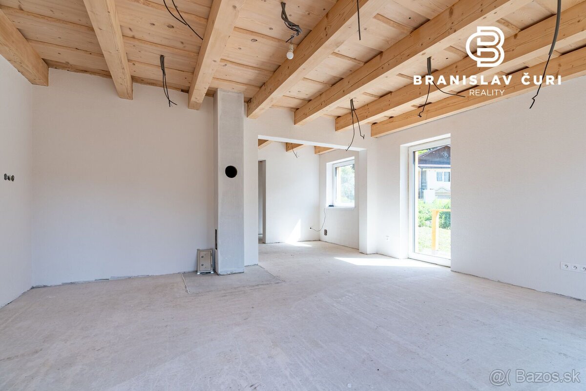 NA PREDAJ RODINNÝ DOM V OBCI PROSIEK - 6