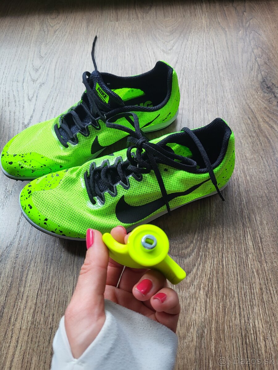 Tretry Nike ZOOM RIVAL D 10 - 6