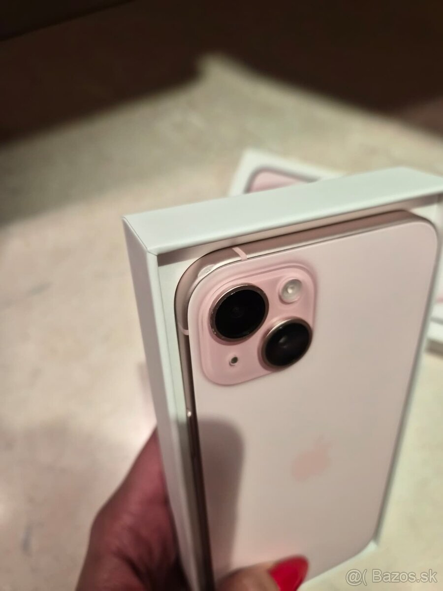 Iphone 15 plus , Pink 128 GB - 6
