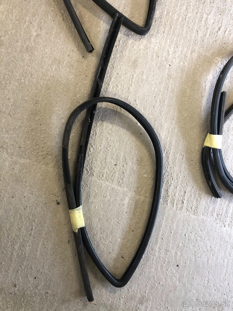 Volkswagen T4 diely - 6