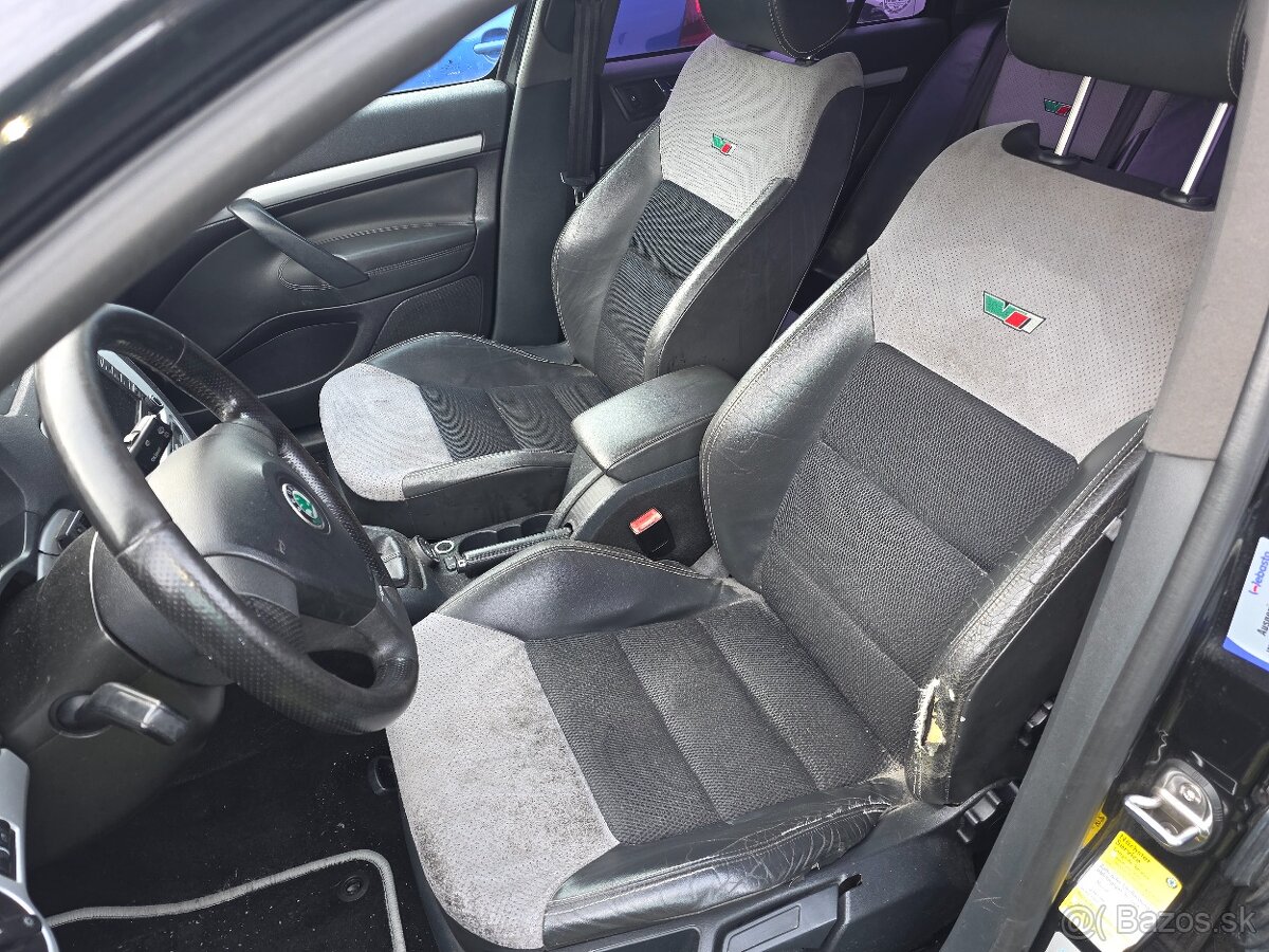 ŠKODA OCTAVIA II VRS - 6