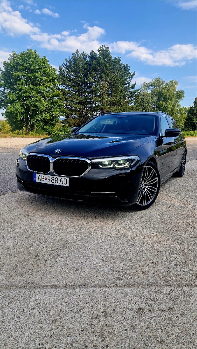 BMW 520d xDrive + MHEV Touring 4x4 - 6