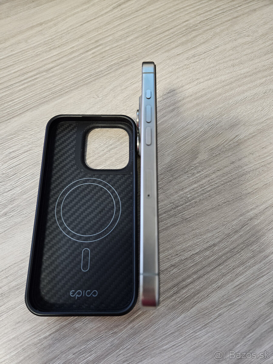 REZERVOVANÉ - Apple iPhone 15 Pro 256GB Natural Titanium - 6