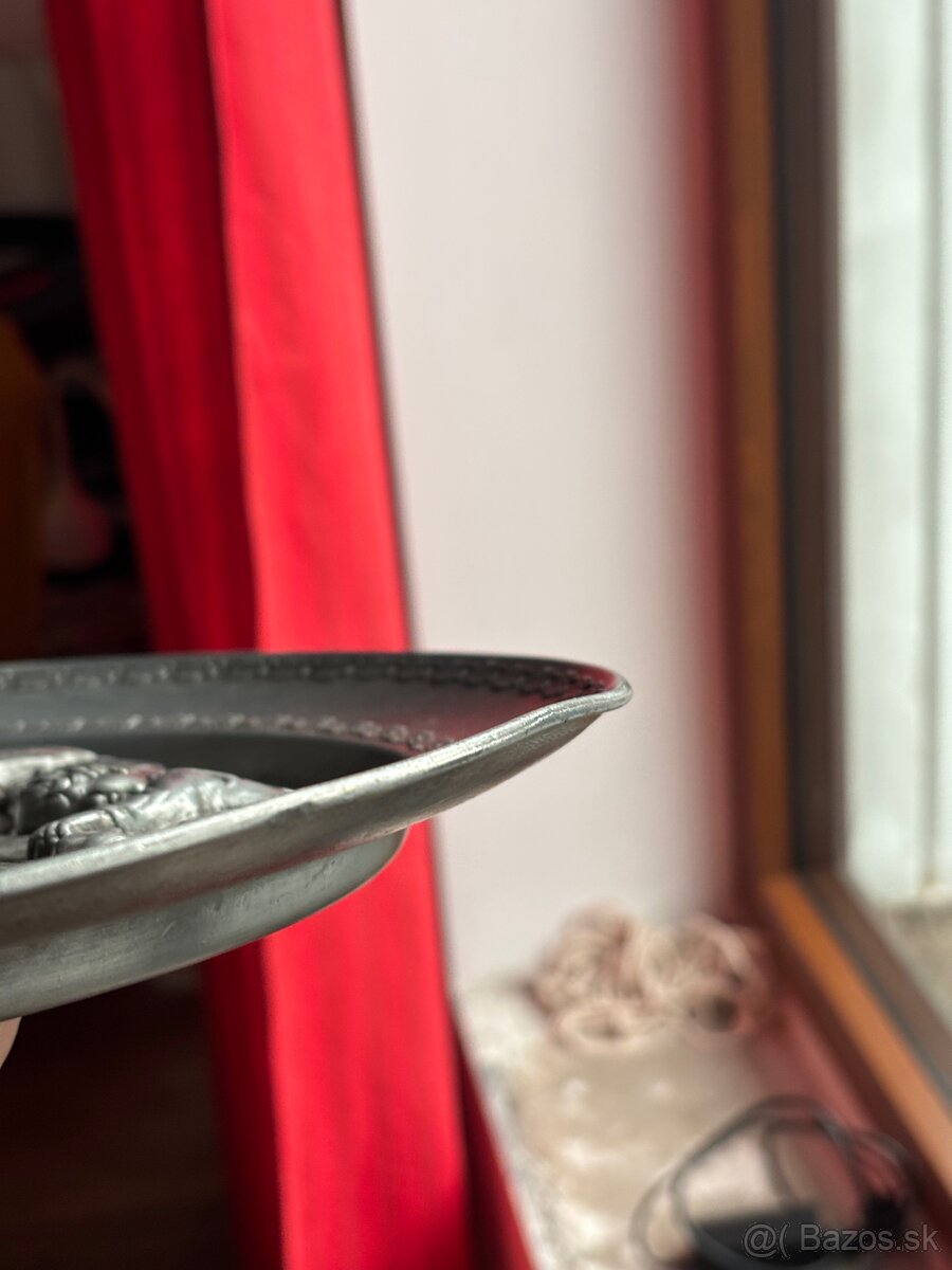 Dekoratívny cínový tanier - 6