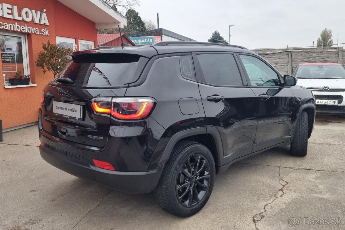 Jeep Compass 1.3 Night Eagle 110kW - 6