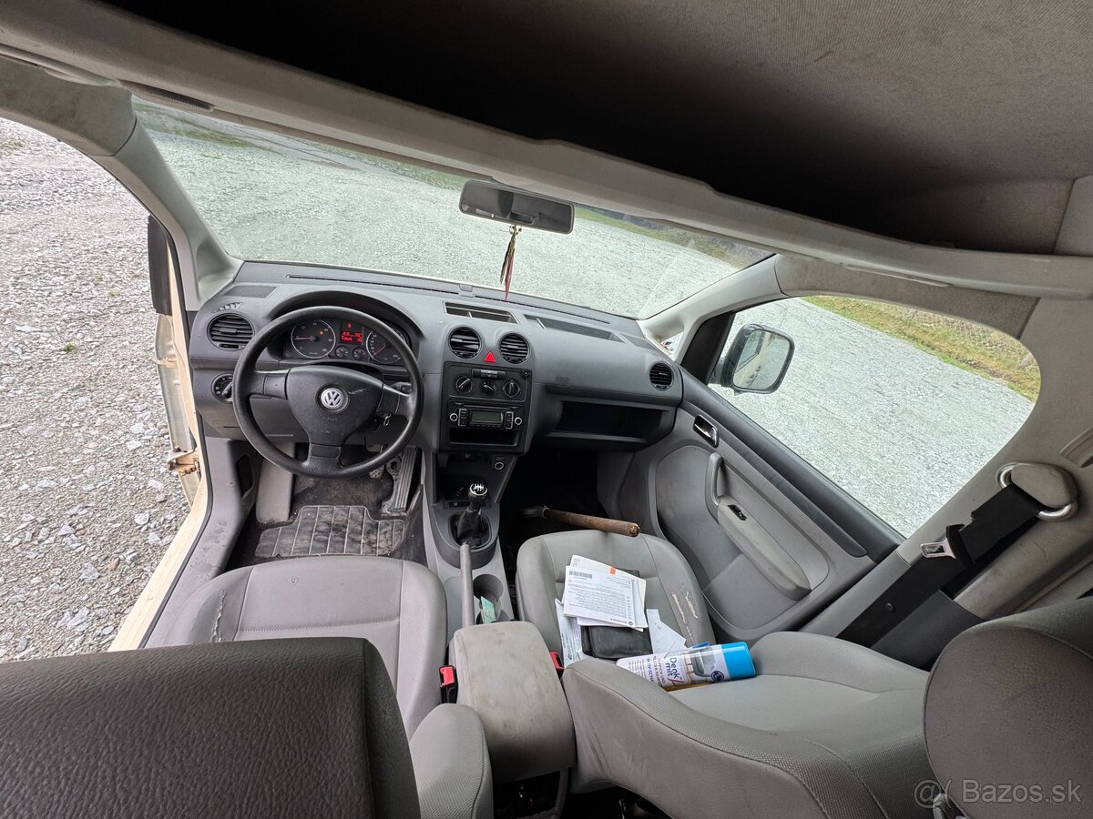 Diely na Volkswagen caddy Maxi - 6