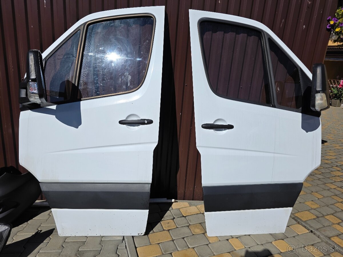 MERCEDES SPRINTER predné svetlá - 6